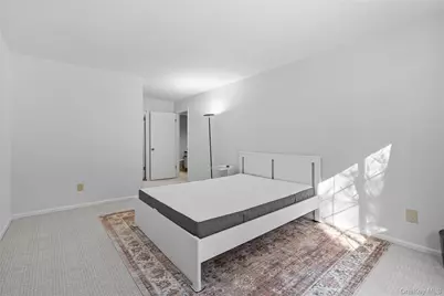 113 Foxwood Circle, Mount Kisco, NY 10549 - Photo 7