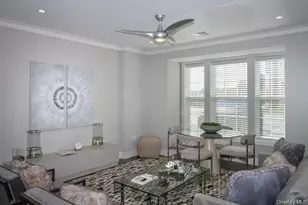 75 Circle Dr, Central Islip, NY 11722 - Photo 5