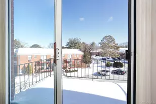 51 Bon Aire Cir, Suffern, NY 10901 - Photo 11