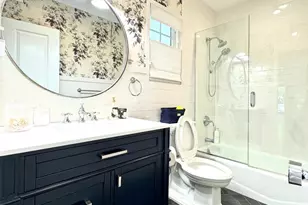 42 Franklin Ave, Glen Cove, NY 11542 - Photo 5