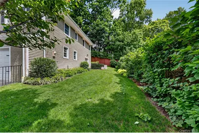 14 Caterson Terrace, Hartsdale, NY 10530 - Photo 39