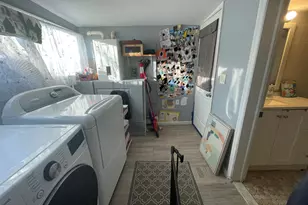 261 Titusville Rd, Poughkeepsie, NY 12603 - Photo 13