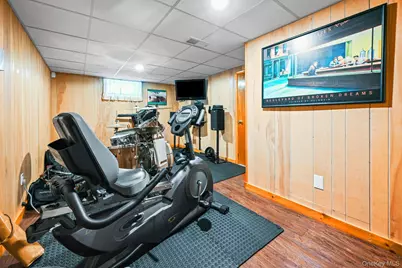 3993 Fulton Avenue, Seaford, NY 11783 - Photo 31