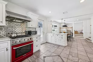 56 Hewitt Ave, Bronxville, NY 10708 - Photo 13