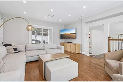 56 Hewitt Avenue, Bronxville, NY 10708 - Photo 19