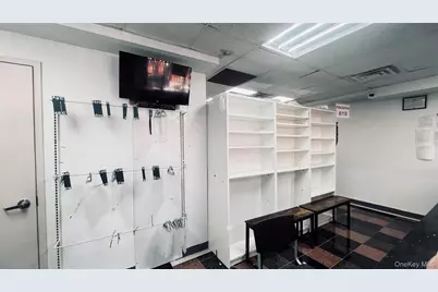 136-46 41st Avenue #1D, Flushing, NY 11355 - Photo 3