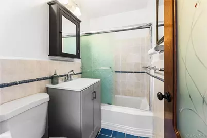 5800 Arlington Avenue #7L, Bronx, NY 10471 - Photo 9