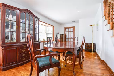 25 Westbury Avenue, Plainview, NY 11803 - Photo 13