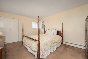 7 Stein St, Valley Stream, NY 11580 - Photo 13