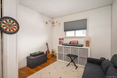 7 Stein Street, Valley Stream, NY 11580 - Photo 11