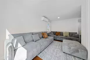 92 Washington Ave, Deer Park, NY 11729 - Photo 9