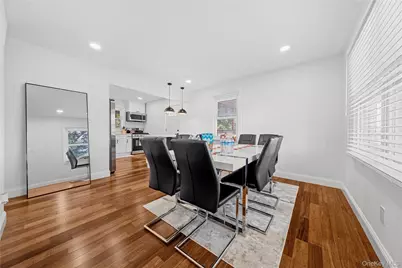 92 Washington Avenue, Deer Park, NY 11729 - Photo 5