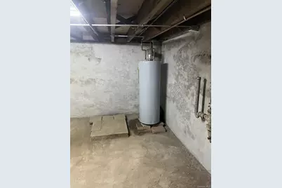 102-51 Jamaica Avenue, Richmond Hill, NY 11418 - Photo 13