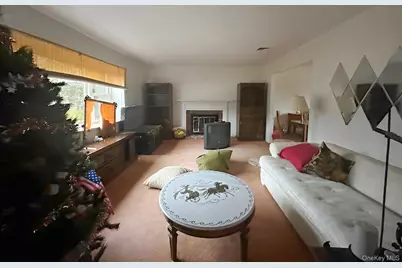 26 Malvern Lane, Stony Brook, NY 11790 - Photo 3