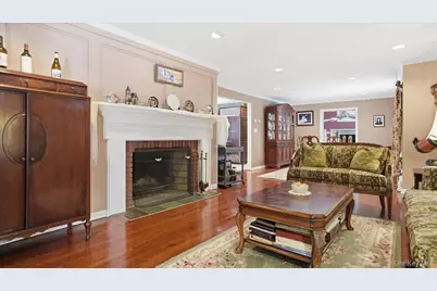 1 Tracklot Road, Nissequogue, NY 11780 - Photo 3