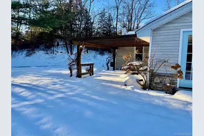 1245 Salt Point Turnpike, Pleasant Valley, NY 12569 - Photo 29