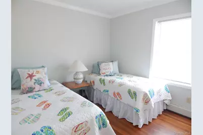 15 Maple Street, Westhampton Beach, NY 11978 - Photo 5