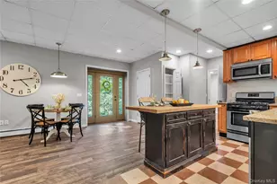 22 Lauro Ridge Ct, Mahopac, NY 10541 - Photo 9