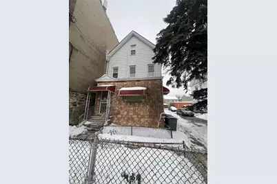 838 E 226th Street, Bronx, NY 10466 - Photo 3