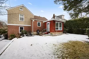 4626 Concord Ave, Great Neck, NY 11020 - Photo 25
