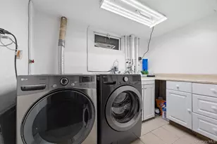 4626 Concord Ave, Great Neck, NY 11020 - Photo 23