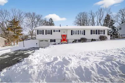 4 Adams Drive, Stony Point, NY 10980 - Photo 3