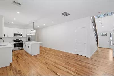 28 Northern Avenue, Walden, NY 12586 - Photo 5