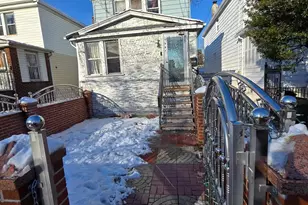 1907 Lacombe Ave, Bronx, NY 10473 - Photo 11