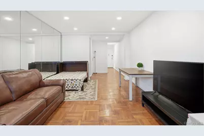 46 Grace Avenue #1L, Great Neck, NY 11021 - Photo 3