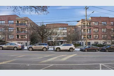 46 Grace Avenue #1L, Great Neck, NY 11021 - Photo 15