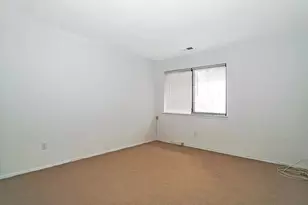 277 Vista Dr, Jericho, NY 11753 - Photo 15