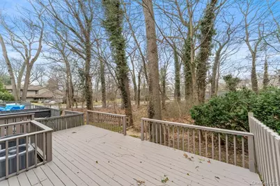 277 Vista Drive, Jericho, NY 11753 - Photo 23