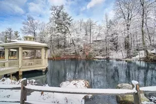 277 Vista Dr, Jericho, NY 11753 - Photo 25