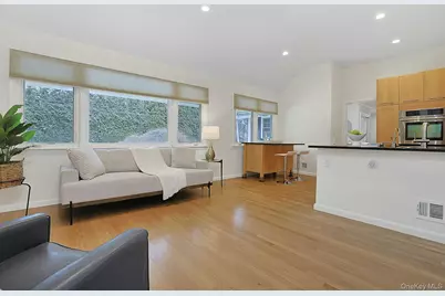 97 Winding Brook Road, New Rochelle, NY 10804 - Photo 13