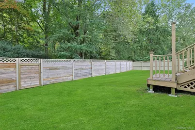 97 Winding Brook Road, New Rochelle, NY 10804 - Photo 25