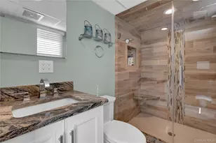 98 Kingsland Ave, West Islip, NY 11795 - Photo 23