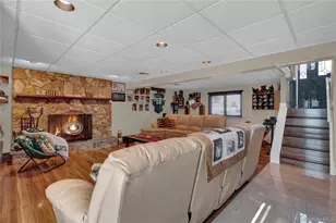 98 Kingsland Ave, West Islip, NY 11795 - Photo 19