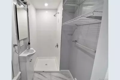 23 Wawayanda Avenue, Middletown, NY 10940 - Photo 11