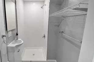 23 Wawayanda Ave, Middletown, NY 10940 - Photo 11