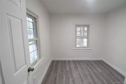 23 Wawayanda Avenue, Middletown, NY 10940 - Photo 15