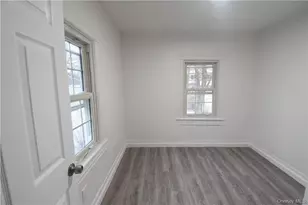 23 Wawayanda Ave, Middletown, NY 10940 - Photo 15