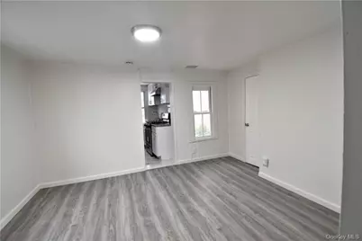 23 Wawayanda Avenue, Middletown, NY 10940 - Photo 7