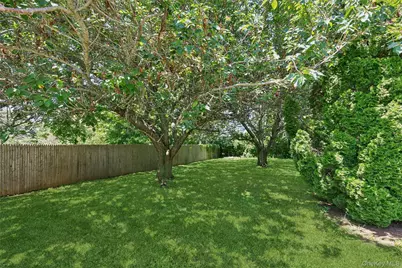 6205 Alvahs Lane, Cutchogue, NY 11935 - Photo 19