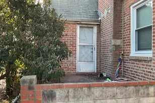 115-88 220th St, Cambria Heights, NY 11411 - Photo 3