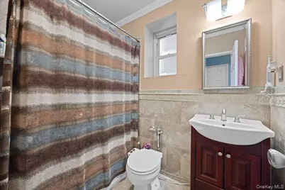 440 Warburton Avenue #3E, Yonkers, NY 10701 - Photo 7