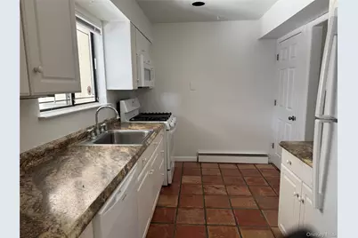 37A Norwood Road #Left Side, Port Washington, NY 11050 - Photo 11