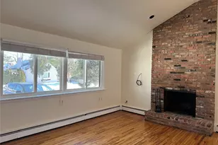 37A Norwood Rd, Port Washington, NY 11050 - Photo 3