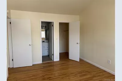 37A Norwood Road #Left Side, Port Washington, NY 11050 - Photo 13