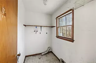 350 Brigantine Dr, Southold, NY 11971 - Photo 19