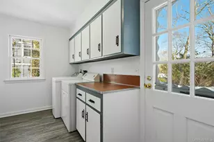 275 Pinewood Rd, Cutchogue, NY 11935 - Photo 15